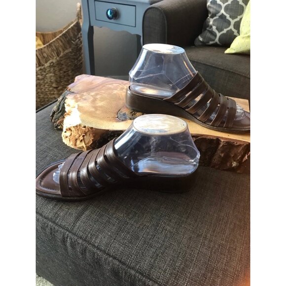 Bally Leather Women’s Sandals Size 7.5 in brown - Picture 3 of 8